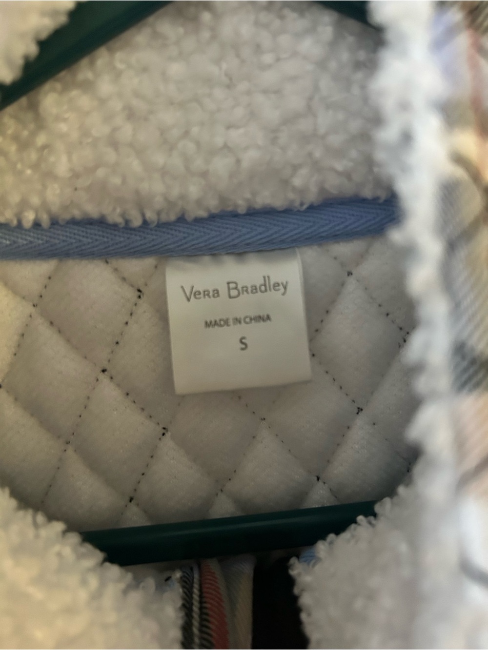 Vera Bradley teddy fleece Quilted Sherpa jacket🚨 - Picture 4 of 5